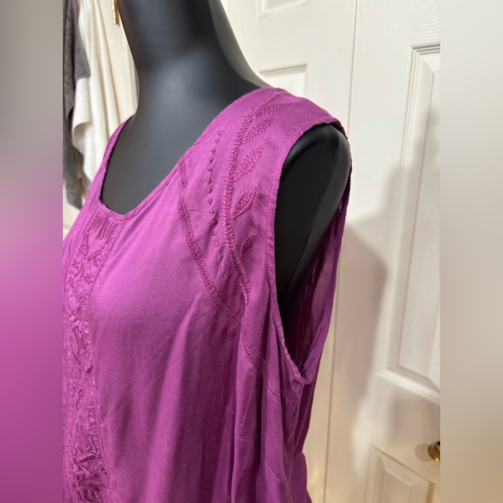 COUCHEL embroidered Sleeveless Fuschia Purple Tunic/Tank/Chemise, long, Spain